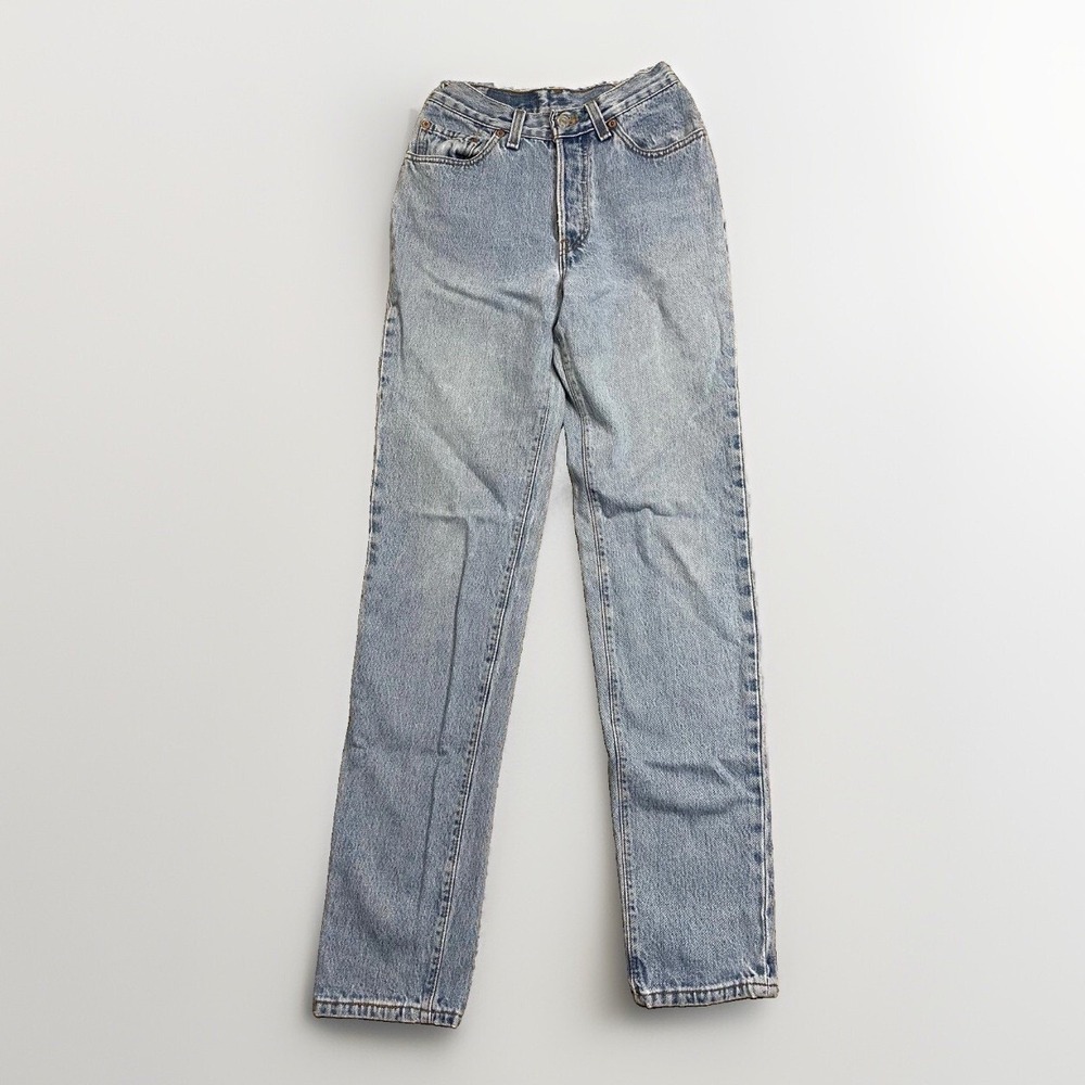 Vintage 90s Levis 501  Medium Wash Denim Jeans made in USA M
